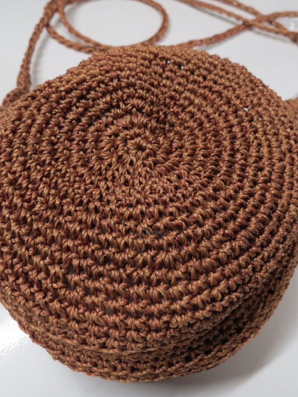 Small Straw Vintage Round woven weaved Zipper 1960s? Bag